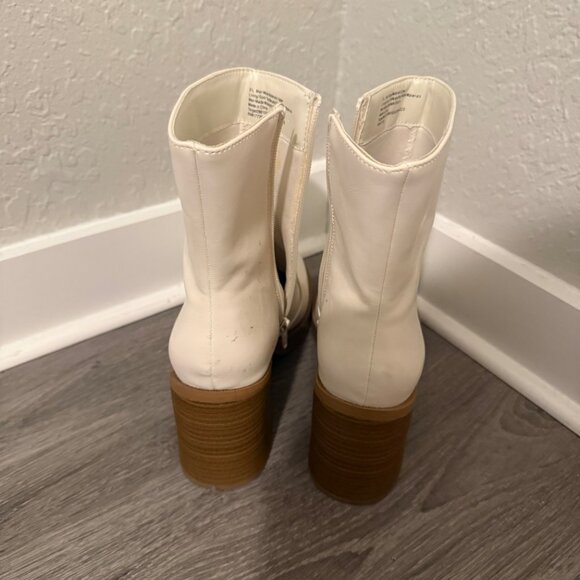 Target Jenna Platform Boots - Universal Thread Off-White - Picture 4 of 6